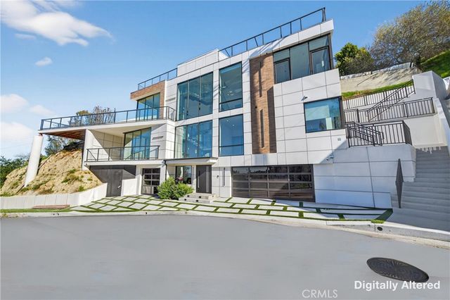 4016 Oakfield dr, Sherman Oaks, CA 91423