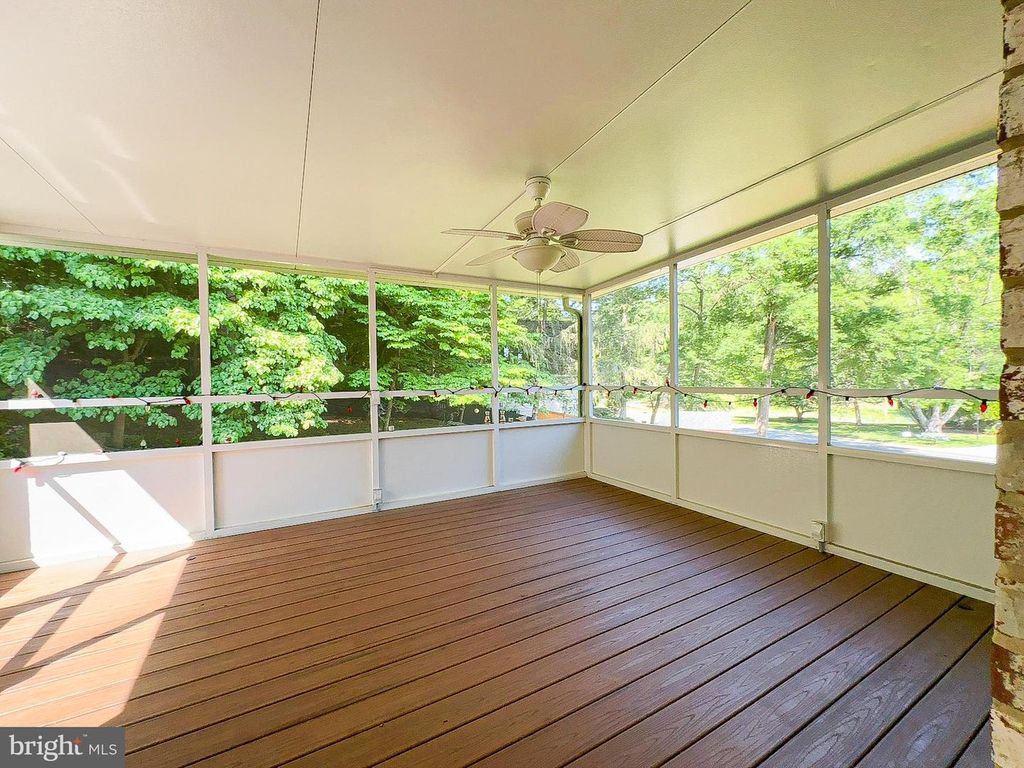 Image 14 of property listing at 9301 MIDLAND TURN, Upper Marlboro, MD 20772