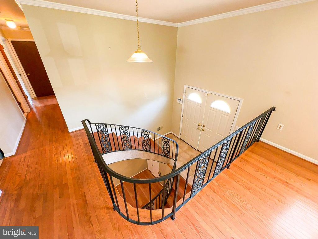 Image 3 of property listing at 9301 MIDLAND TURN, Upper Marlboro, MD 20772