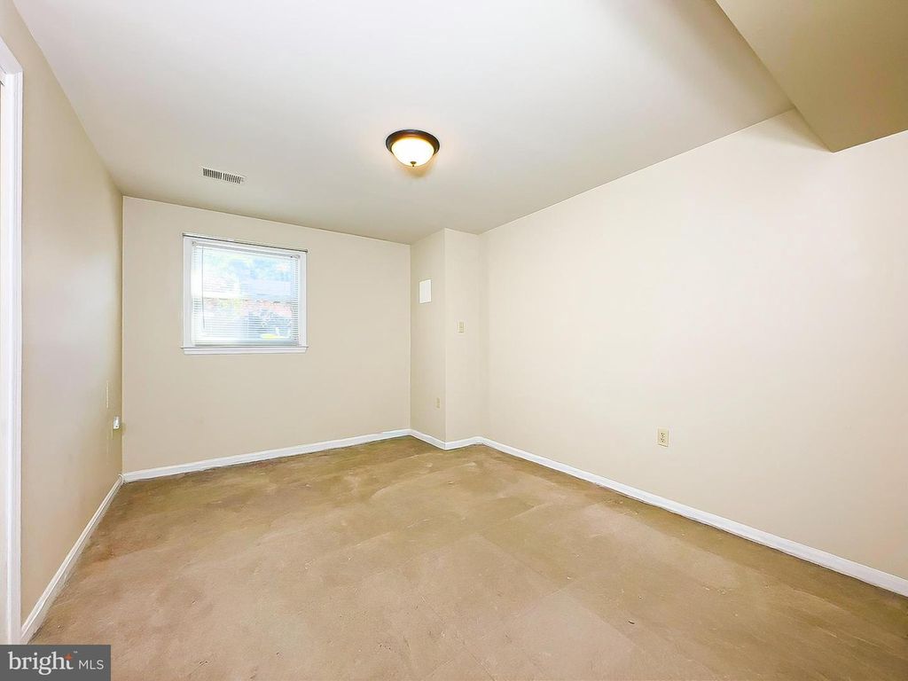 Image 31 of property listing at 9301 MIDLAND TURN, Upper Marlboro, MD 20772