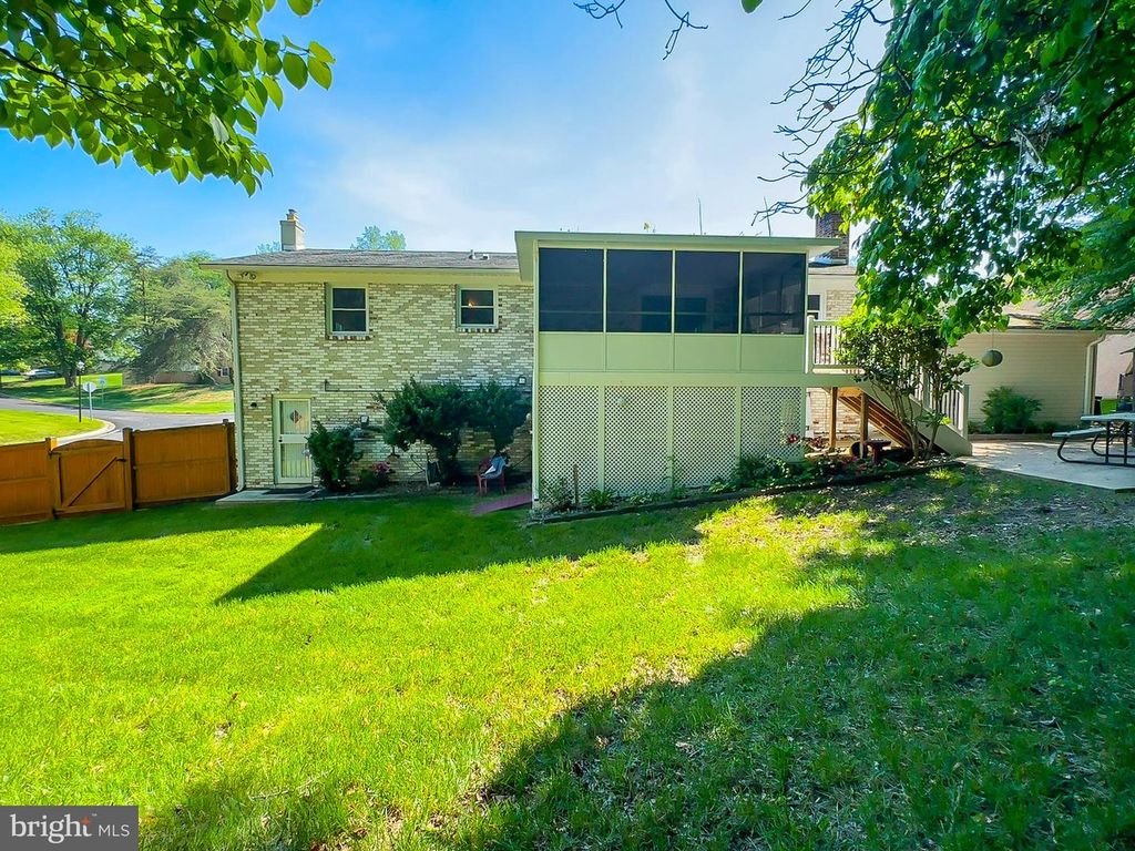 Image 40 of property listing at 9301 MIDLAND TURN, Upper Marlboro, MD 20772