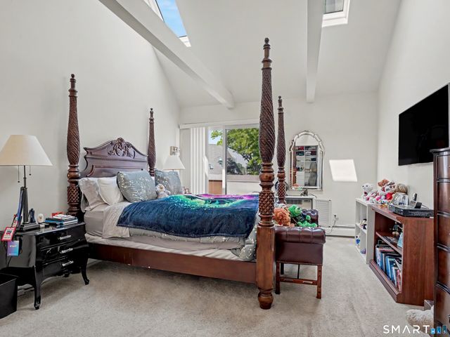 89 Harbor Drive 206, Stamford, CT 06902