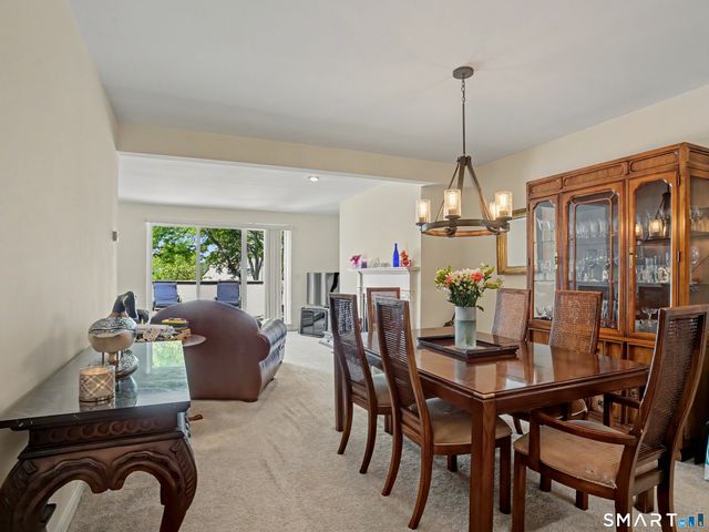 89 Harbor Drive 206, Stamford, CT 06902
