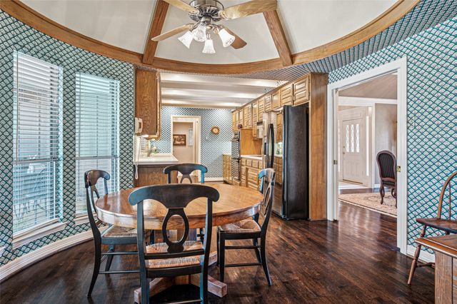 16303 Dalmalley Lane, Dallas, TX 75248