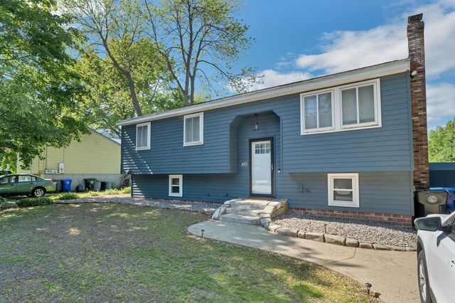 380 Mystic Street, Manchester, NH 03103