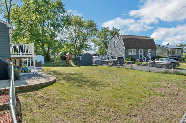 380 Mystic Street, Manchester, NH 03103