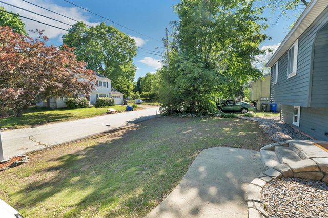 380 Mystic Street, Manchester, NH 03103