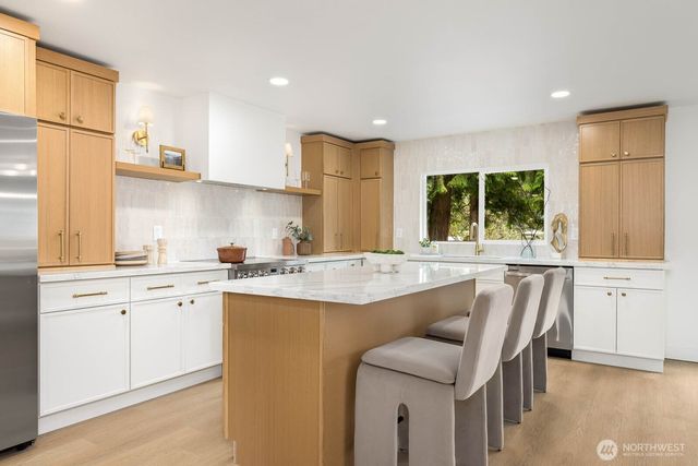 9802 Onyx Drive SW, Lakewood, WA 98498