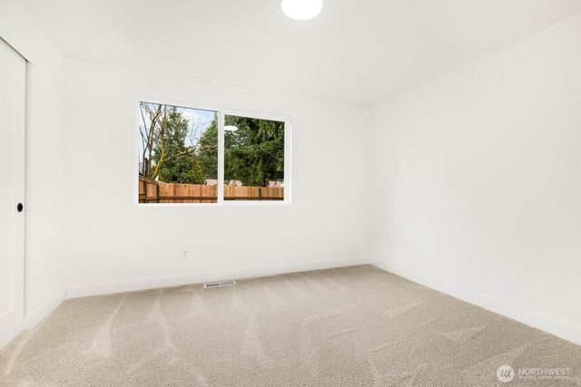 9802 Onyx Drive SW, Lakewood, WA 98498