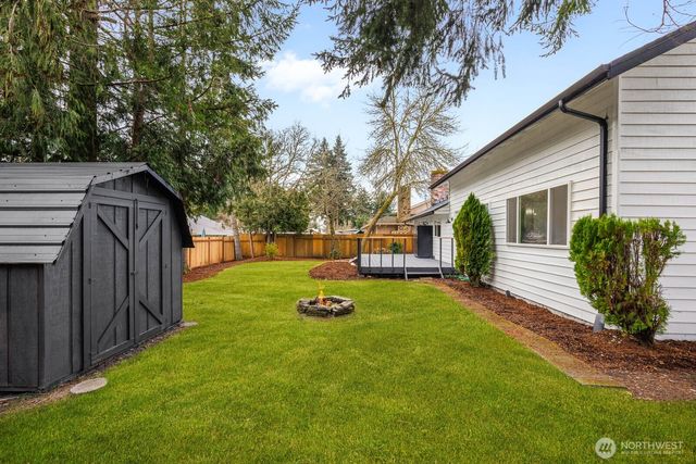 9802 Onyx Drive SW, Lakewood, WA 98498