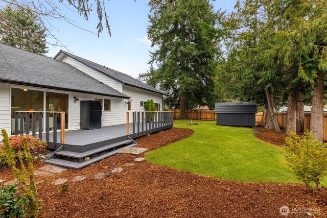 9802 Onyx Drive SW, Lakewood, WA 98498