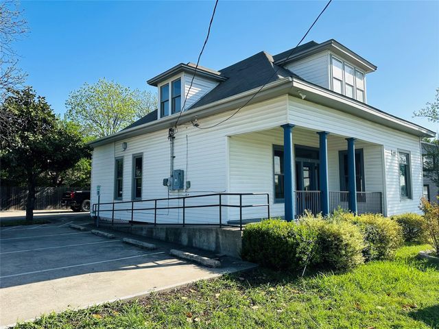202 W Highway 79 Highway, Hutto, TX 78634