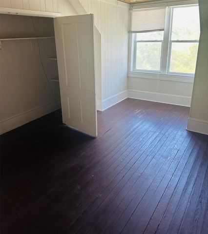 202 W Highway 79 Highway, Hutto, TX 78634