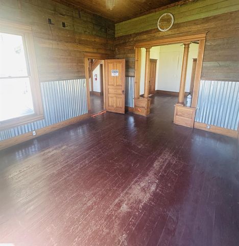202 W Highway 79 Highway, Hutto, TX 78634
