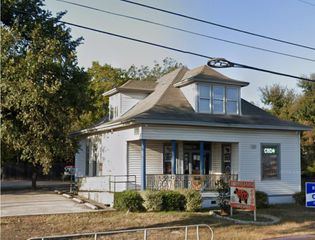 202 W Highway 79 Highway, Hutto, TX 78634