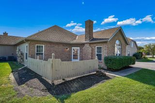 2244 Willowside Lane, Grove City, OH 43123