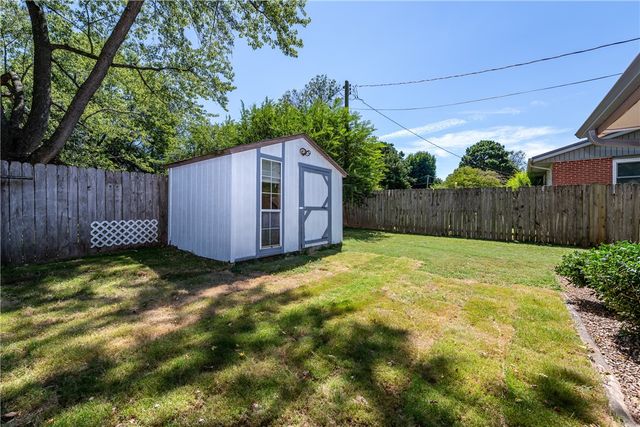 901 S 22nd, Rogers, AR 72758