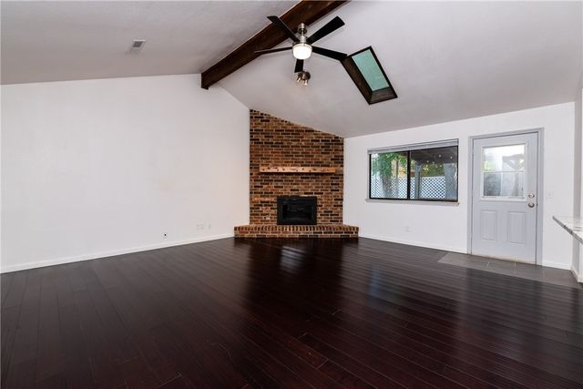 901 S 22nd, Rogers, AR 72758