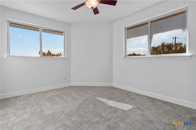 211 Scarlett Ridge Drive, Boerne, TX 78006