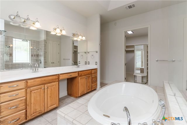 211 Scarlett Ridge Drive, Boerne, TX 78006