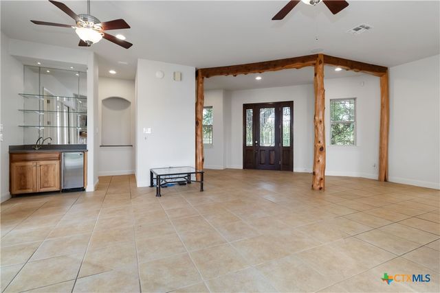 211 Scarlett Ridge Drive, Boerne, TX 78006