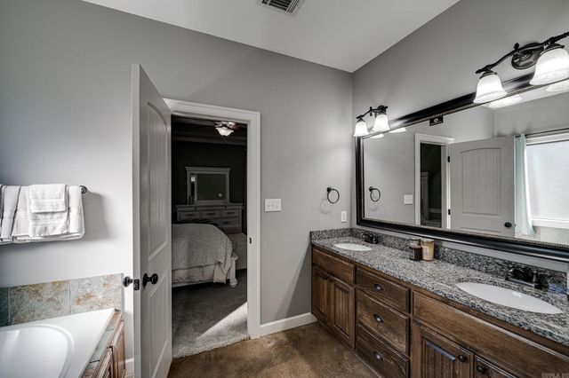 5120 Trinity Crossing Drive, Conway, AR 72034