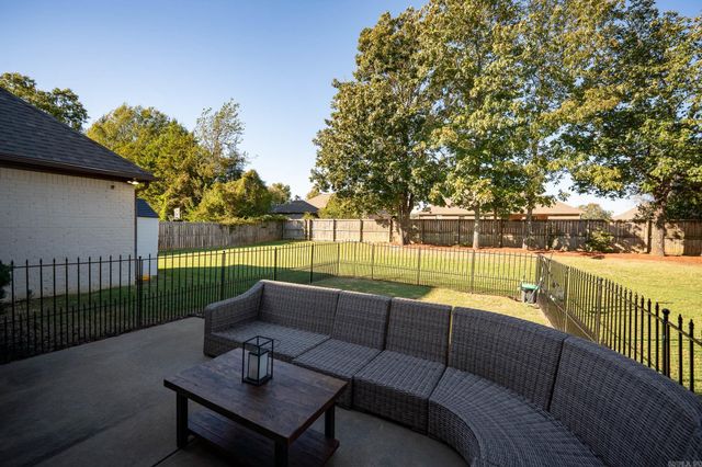 5120 Trinity Crossing Drive, Conway, AR 72034