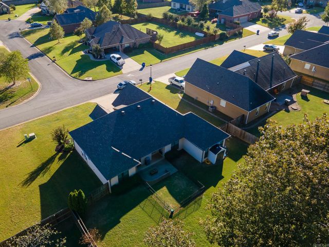 5120 Trinity Crossing Drive, Conway, AR 72034