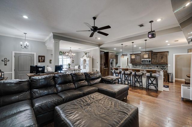 5120 Trinity Crossing Drive, Conway, AR 72034