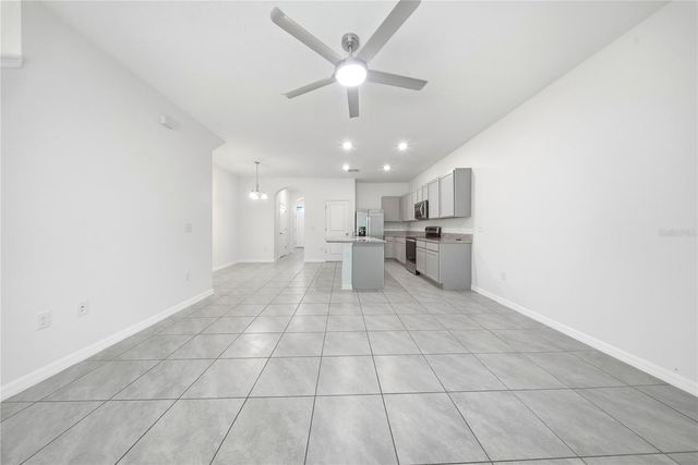 1574 HUBBELL ROAD, Wesley Chapel, FL 33543