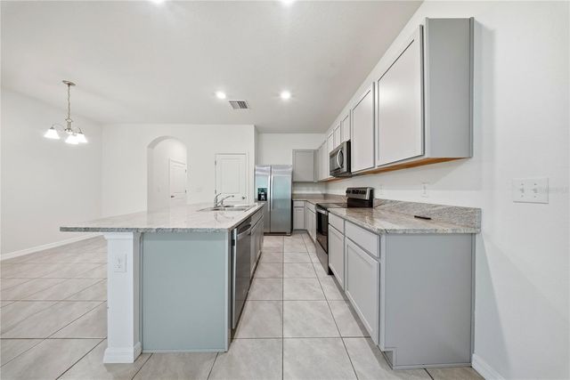 1574 HUBBELL ROAD, Wesley Chapel, FL 33543
