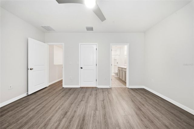 1574 HUBBELL ROAD, Wesley Chapel, FL 33543