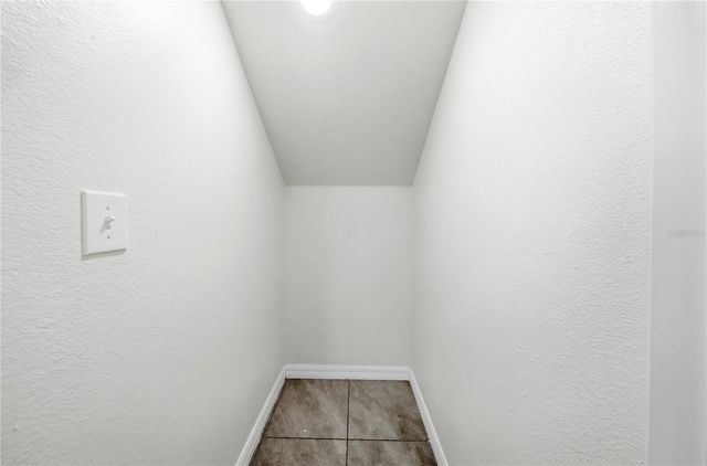 1574 HUBBELL ROAD, Wesley Chapel, FL 33543