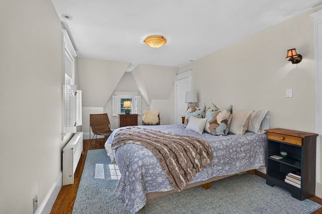 43 Atwood St, Wellesley, MA 02482