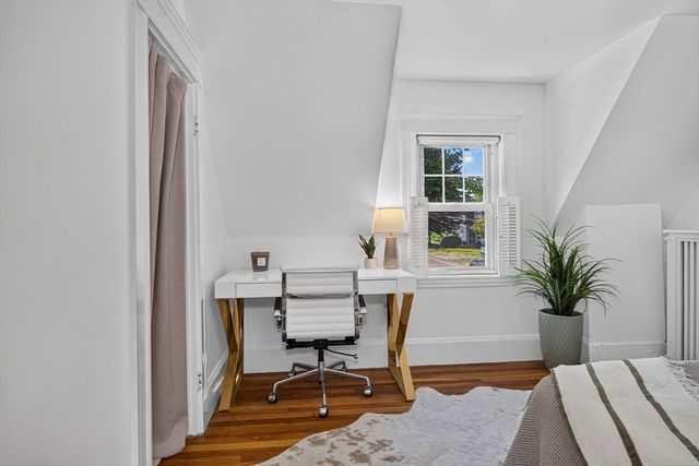43 Atwood St, Wellesley, MA 02482
