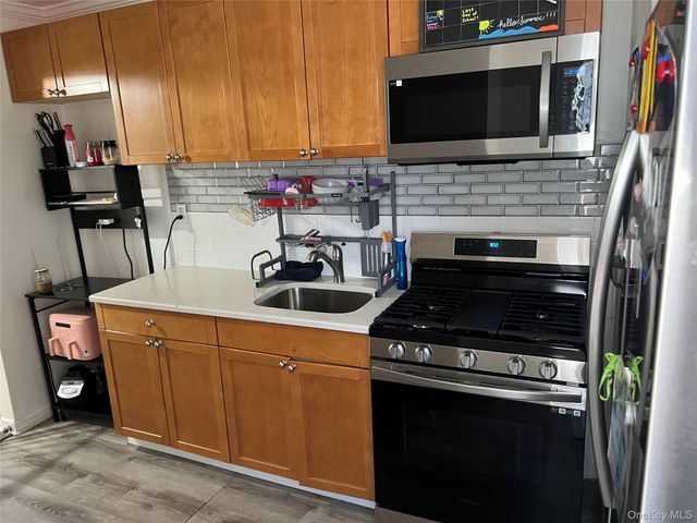 84-70 129th Street 5B, Kew Gardens, NY 11415