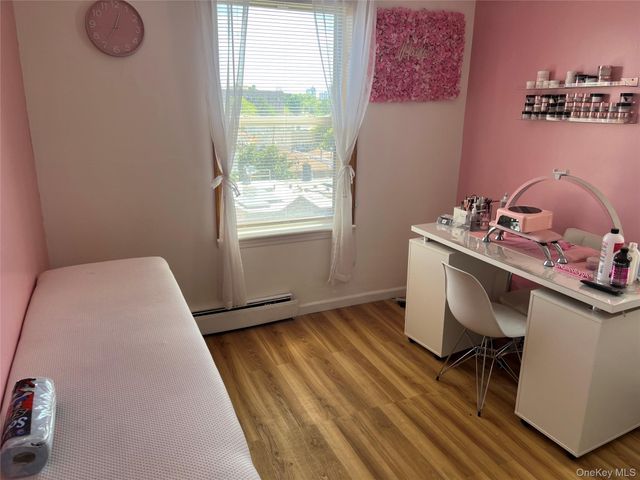 84-70 129th Street 5B, Kew Gardens, NY 11415