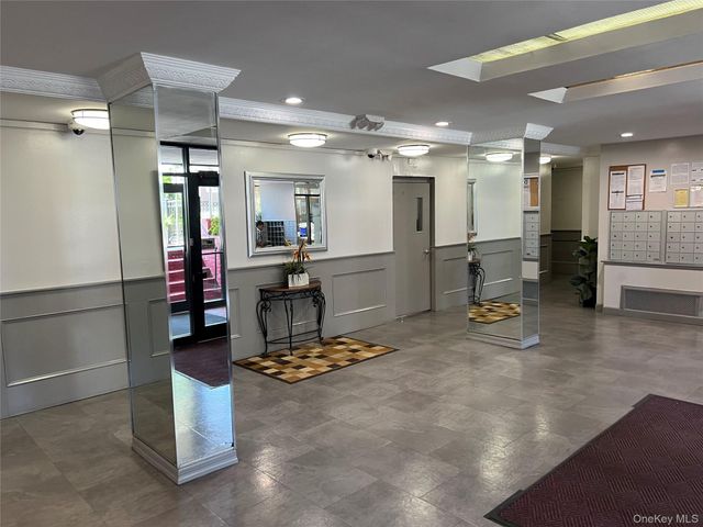 84-70 129th Street 5B, Kew Gardens, NY 11415