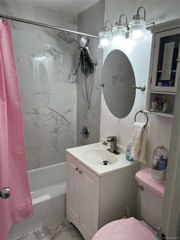 84-70 129th Street 5B, Kew Gardens, NY 11415