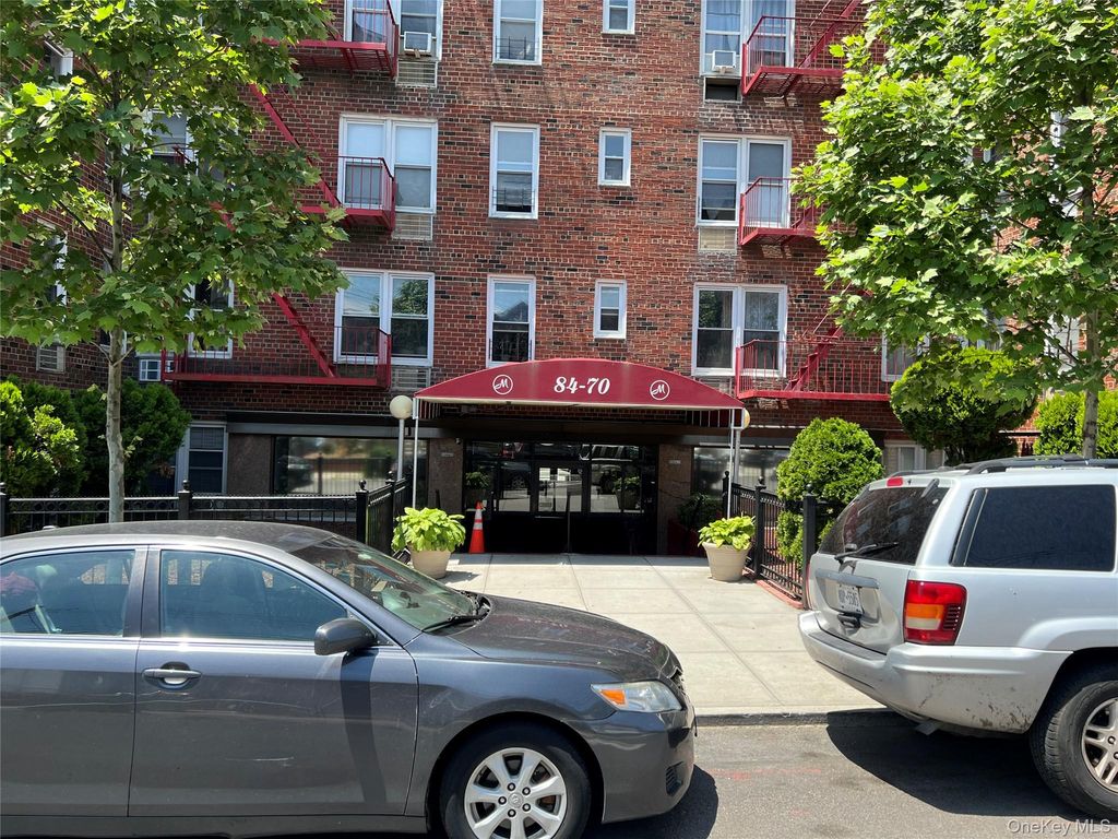 84-70 129th Street 5B, Kew Gardens, NY 11415
