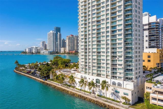 800 Claughton Island Dr 2804, Miami, FL 33131