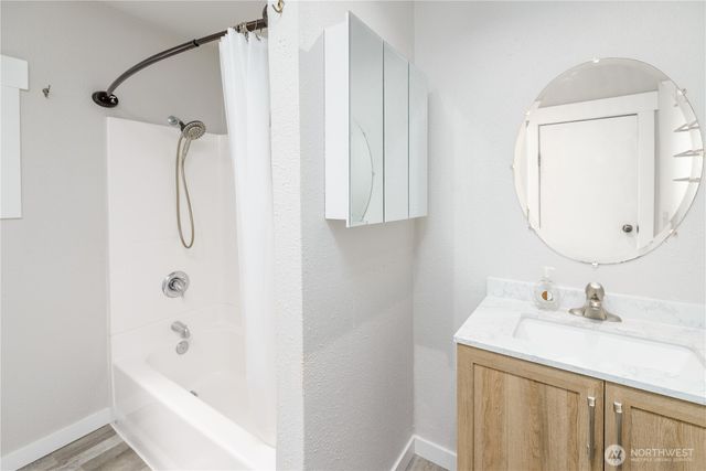 1031 W Glenwood Street, Port Angeles, WA 98363