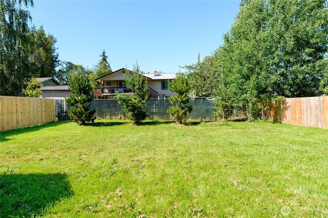 1031 W Glenwood Street, Port Angeles, WA 98363