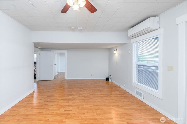 1031 W Glenwood Street, Port Angeles, WA 98363