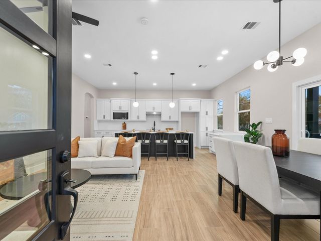 2304 Langley Road, Houston, TX 77093