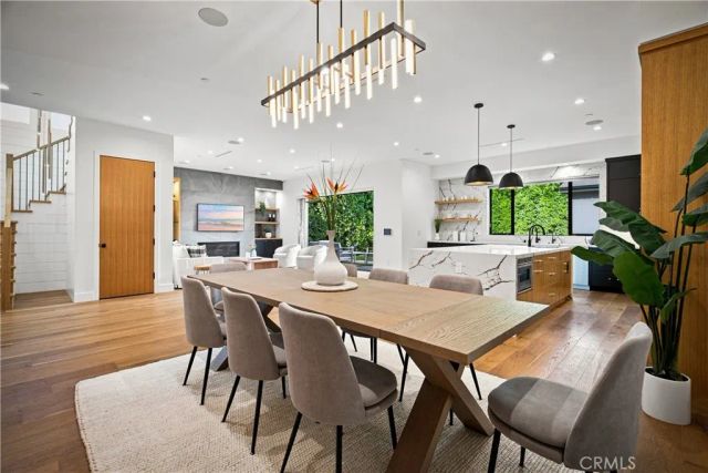 4458 Katherine Avenue, Sherman Oaks, CA 91423