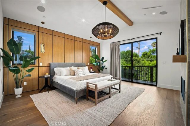 4458 Katherine Avenue, Sherman Oaks, CA 91423