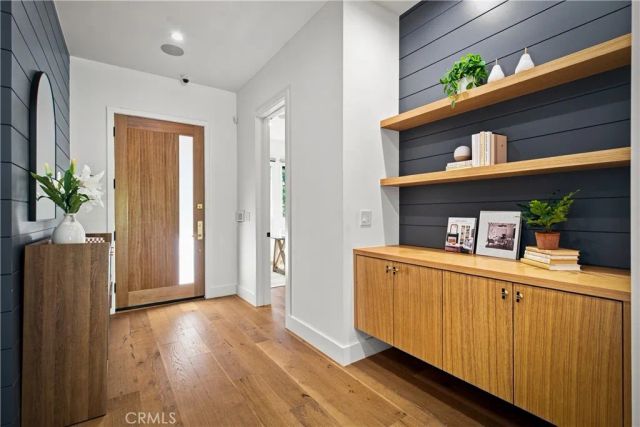 4458 Katherine Avenue, Sherman Oaks, CA 91423