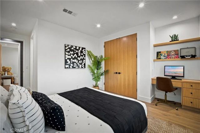 4458 Katherine Avenue, Sherman Oaks, CA 91423
