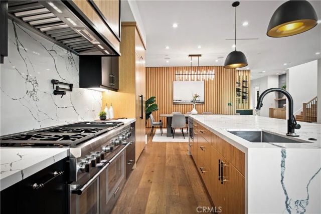 4458 Katherine Avenue, Sherman Oaks, CA 91423